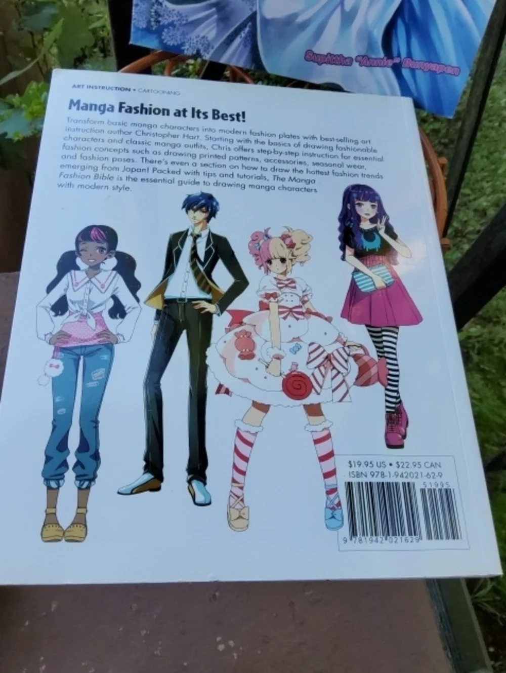 Bundle of two Drawing Christopher Hart. Anime.